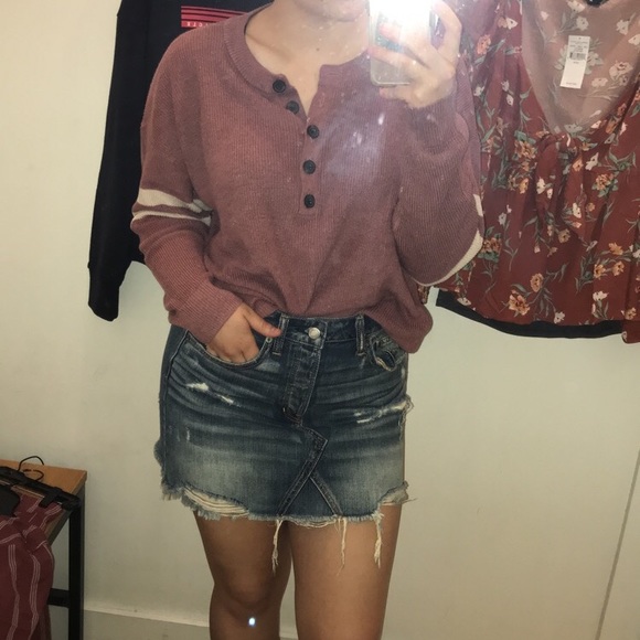 Meet your Posher, Alicia - Picture 2 of 8